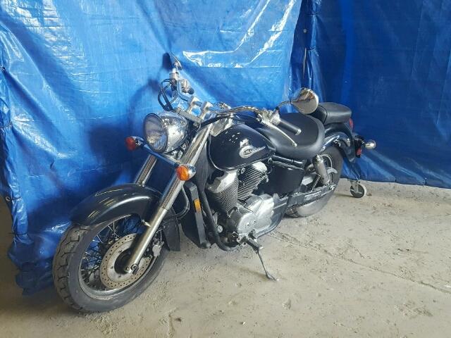 JH2RC44323M700682 - 2003 HONDA VT750 CDA 黑色 照片 2