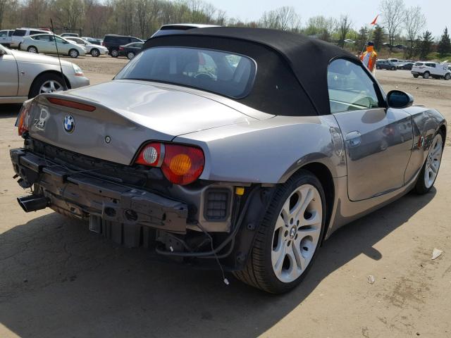 4USBT53483LU00686 - 2003 BMW Z4 3.0 SILVER photo 4