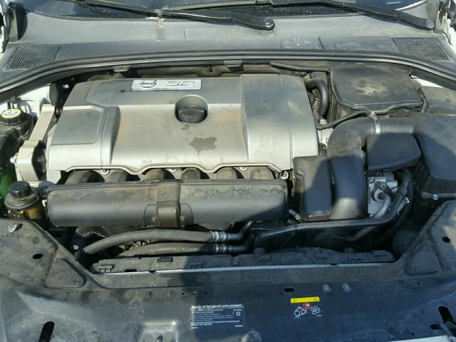 YV1BW982681036471 - 2008 VOLVO V70 3.2 WHITE photo 7