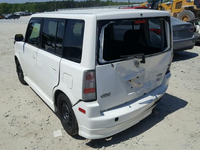 JTLKT324064113860 - 2006 TOYOTA SCION XB WHITE photo 3