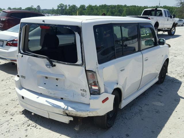 JTLKT324064113860 - 2006 TOYOTA SCION XB WHITE photo 4