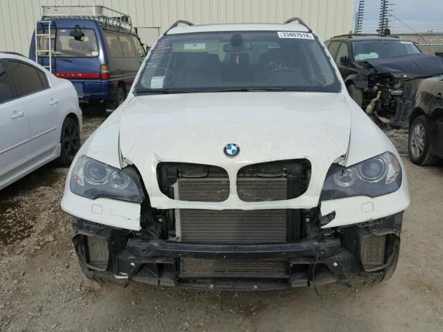 5UXZV8C56BL418657 - 2011 BMW X5 XDRIVE5 WHITE photo 9