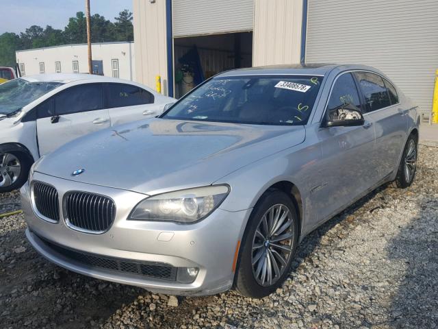 WBAKB8C52CC963040 - 2012 BMW 750LI SILVER photo 2