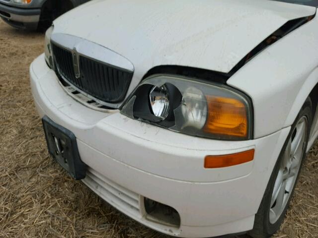 1LNHM87A0YY781860 - 2000 LINCOLN LS WHITE photo 10