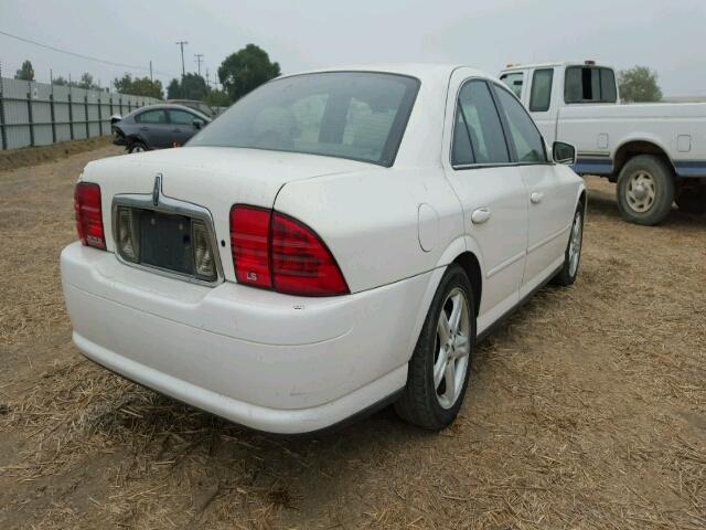 1LNHM87A0YY781860 - 2000 LINCOLN LS 白色 照片 4