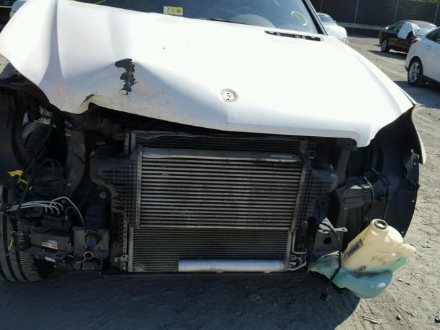 4JGBF22E47A217952 - 2007 MERCEDES-BENZ GL 320 CDI WHITE photo 9