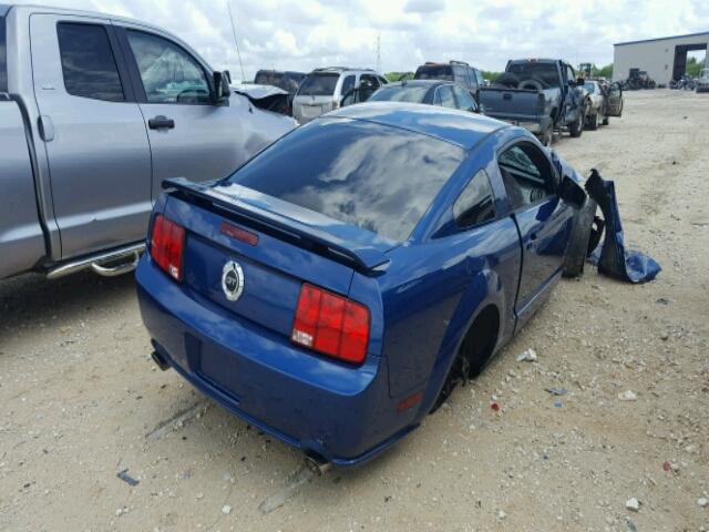 1ZVHT82H865166576 - 2006 FORD MUSTANG GT BLUE photo 4