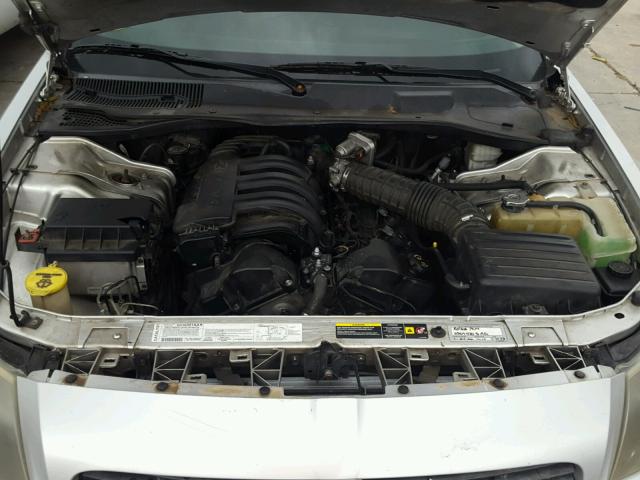 2D4FV47T36H256823 - 2006 DODGE MAGNUM SE SILVER photo 7