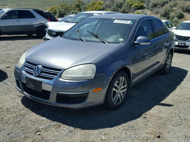 3VWRF71K06M685991 - 2006 VOLKSWAGEN JETTA 2.5 GRAY photo 2