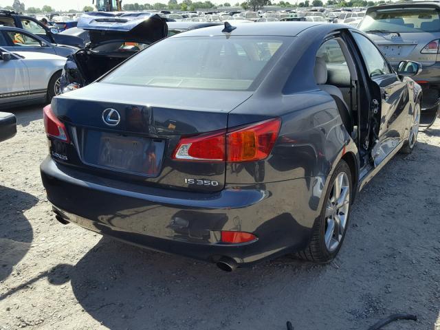 JTHBE262295022773 - 2009 LEXUS IS 350 GRAY photo 4