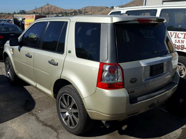 SALFT24N08H060465 - 2008 LAND ROVER LR2 HSE TE BEIGE photo 3