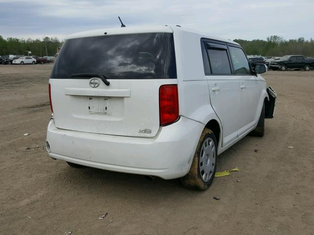 JTLZE4FE1A1117749 - 2010 TOYOTA SCION XB WHITE photo 4