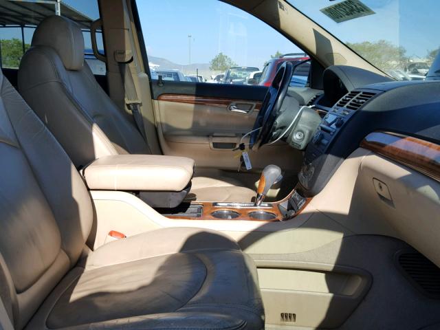 5GZEV23788J204951 - 2008 SATURN OUTLOOK XR შავი ფოტო 5