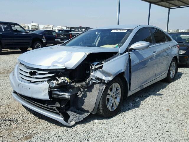 5NPEB4AC8DH548742 - 2013 HYUNDAI SONATA BLUE photo 2