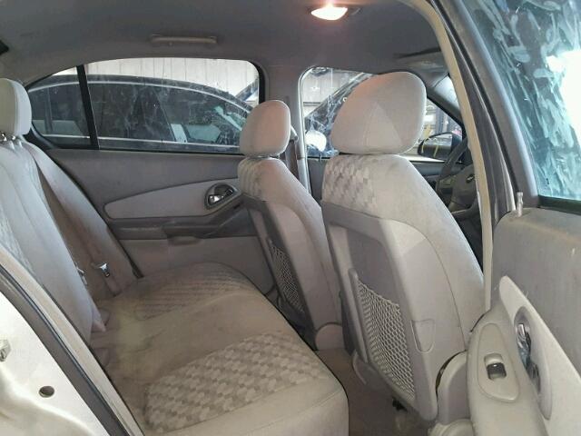 1G1ZT52805F311651 - 2005 CHEVROLET MALIBU LS 白色 照片 6