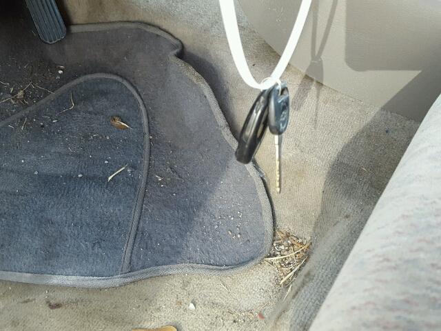 1G1NE52J1Y6327535 - 2000 CHEVROLET MALIBU LS თეთრი ფოტო 10