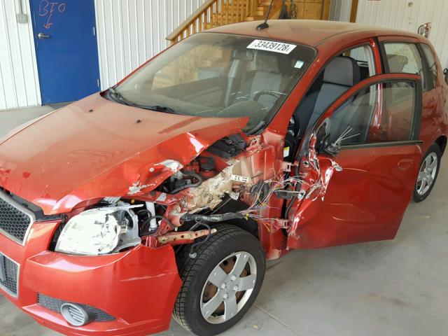 KL1TD6DE0AB050842 - 2010 CHEVROLET AVEO LS RED photo 9