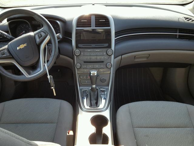 1G11B5SA0DF326880 - 2013 CHEVROLET MALIBU LS 银色 照片 9