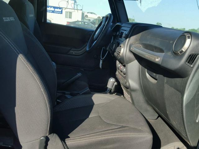 1C4AJWAG2JL924908 - 2018 JEEP WRANGLER S GRAY photo 5