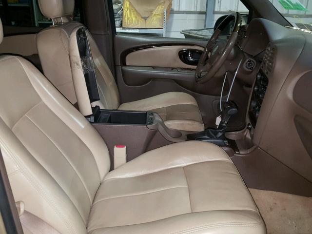 5GADT13S872129261 - 2007 BUICK RAINIER CX BEIGE photo 5