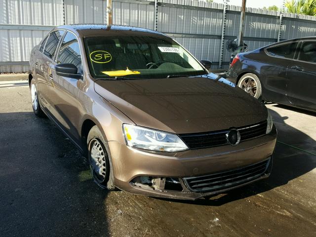 3VW1K7AJ3DM412041 - 2013 VOLKSWAGEN JETTA BASE 烧焦的 照片 1