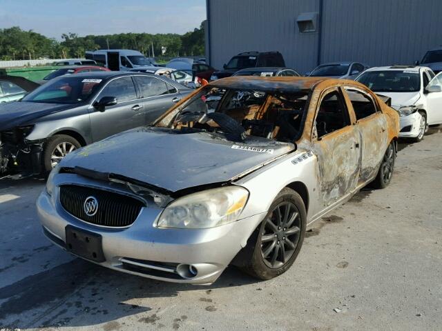 1G4HE57Y66U145053 - 2006 BUICK LUCERNE CX SILVER photo 2