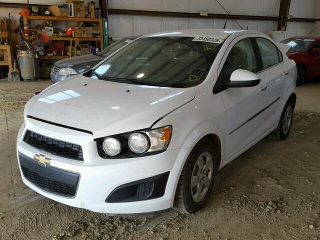 1G1JC5EH2C4151175 - 2012 CHEVROLET SONIC LT WHITE photo 2