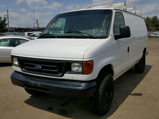 1FTSE34L97DA36885 - 2007 FORD ECONOLINE WHITE photo 2