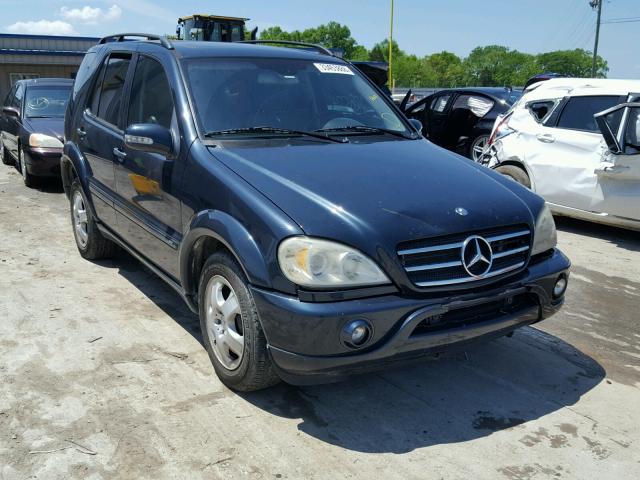 4JGAB75E72A299510 - 2002 MERCEDES-BENZ ML 500 GRAY photo 1