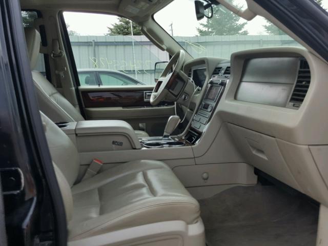 5LMJJ2J53BEJ10157 - 2011 LINCOLN NAVIGATOR BLACK photo 5