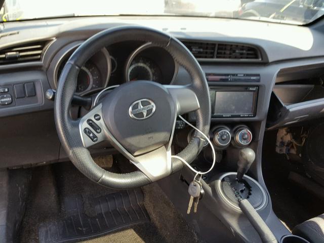 JTKJF5C79C3038993 - 2012 TOYOTA SCION TC 黑色 照片 9