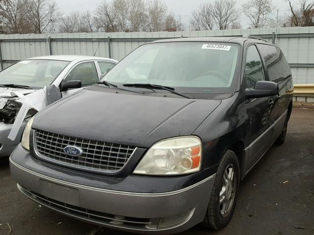 2FMDA58264BA26636 - 2004 FORD FREESTAR L BLACK photo 2