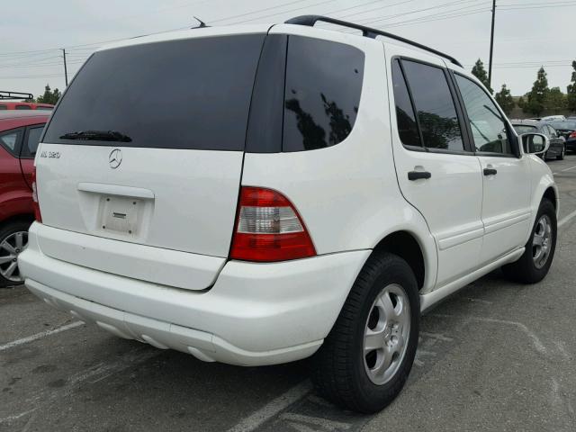 4JGAB54E62A318991 - 2002 MERCEDES-BENZ ML 320 WHITE photo 4