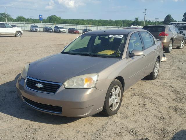 1G1ZT58N38F104172 - 2008 CHEVROLET MALIBU LT GOLD photo 2