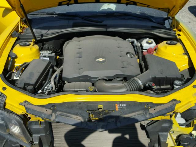 2G1FA1E33D9134733 - 2013 CHEVROLET CAMARO LS YELLOW photo 7