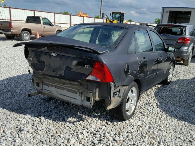 1FAFP38333W276427 - 2003 FORD FOCUS ZTS BLACK photo 4