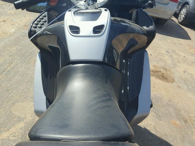 WB10388005ZM15930 - 2005 BMW R1200 ST BLACK photo 5