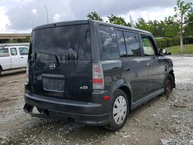 JTLKT324164113012 - 2006 TOYOTA SCION XB WHITE photo 4