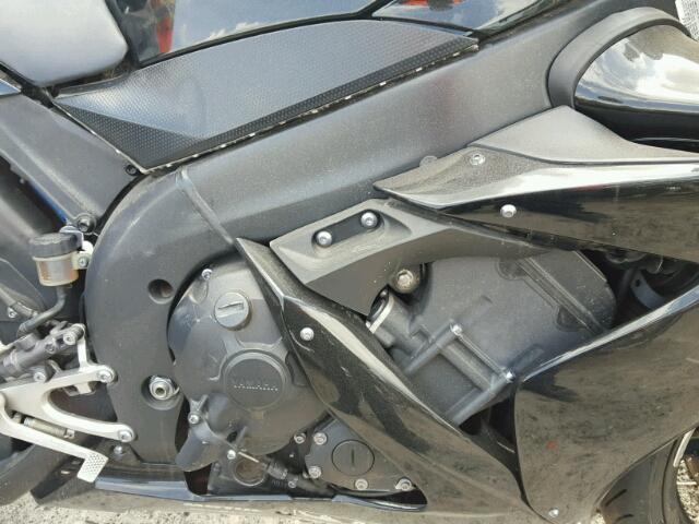 JYARN15E66A003387 - 2006 YAMAHA YZFR1 BLACK photo 7