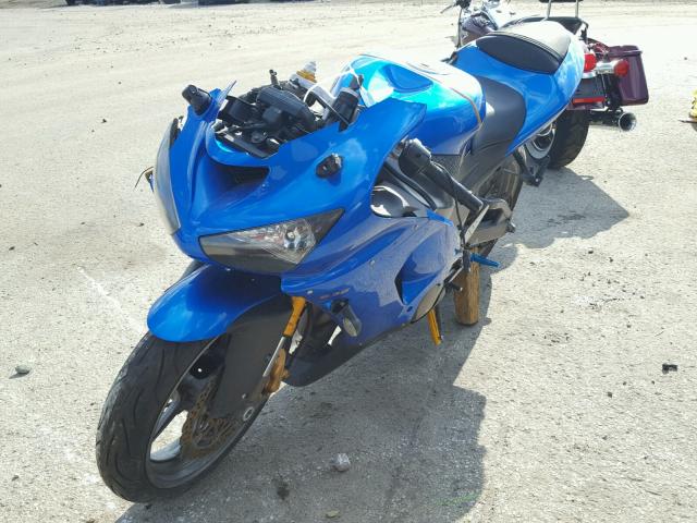 JKBZXJC175A013686 - 2005 KAWASAKI ZX636 C1 BLUE photo 2