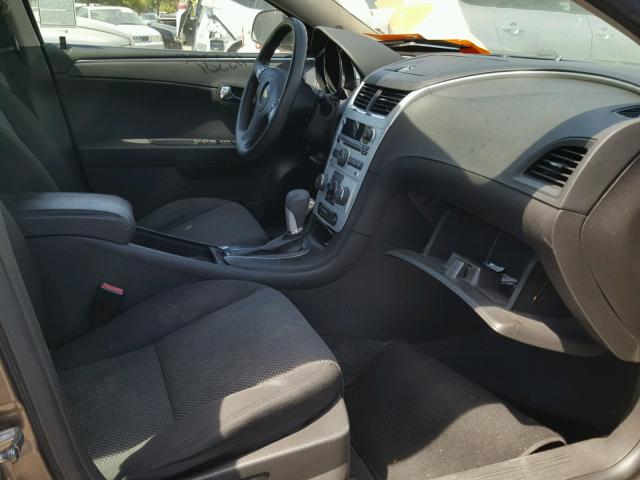 1G1ZC5E05CF288628 - 2012 CHEVROLET MALIBU 1LT BROWN photo 5