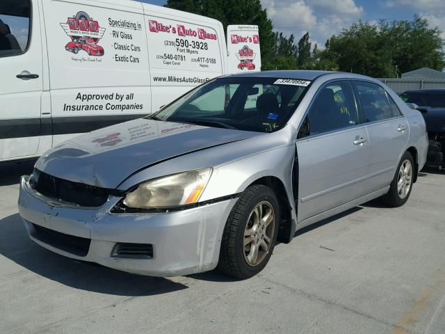 JHMCM56347C019108 - 2007 HONDA ACCORD SE SILVER photo 2