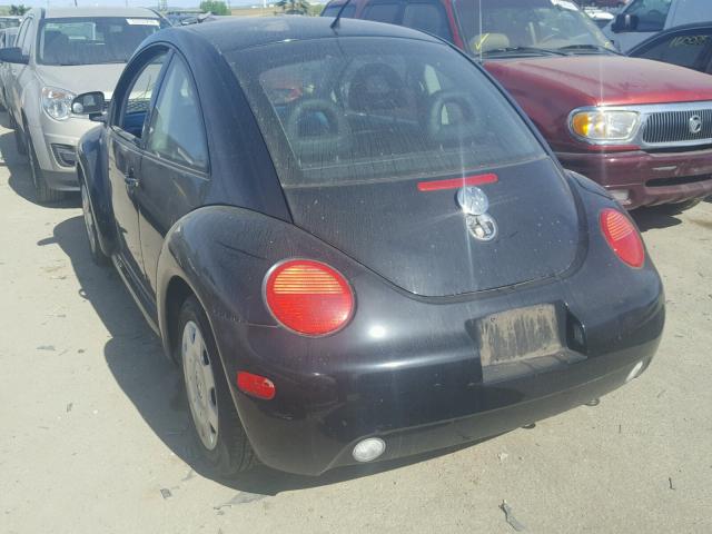 3VWCC21CXYM454433 - 2000 VOLKSWAGEN NEW BEETLE 黑色 照片 3