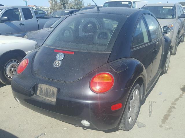 3VWCC21CXYM454433 - 2000 VOLKSWAGEN NEW BEETLE 黑色 照片 4