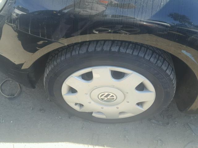 3VWCC21CXYM454433 - 2000 VOLKSWAGEN NEW BEETLE 黑色 照片 9