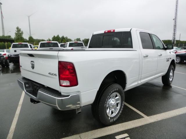3C6TR5DT2HG763687 - 2017 RAM 2500 SLT WHITE photo 4