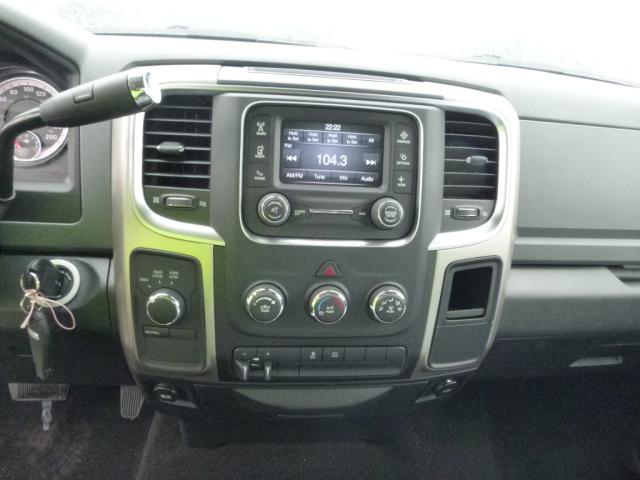 3C6TR5DT2HG763687 - 2017 RAM 2500 SLT WHITE photo 8