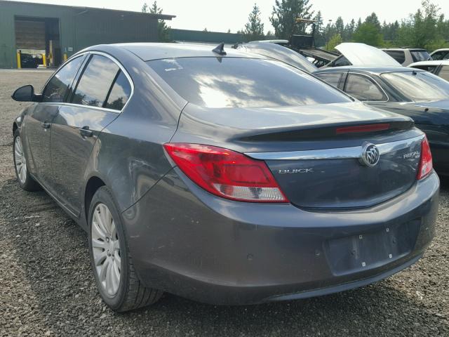 W04GU5GC1B1022869 - 2011 BUICK REGAL CXL GRAY photo 3