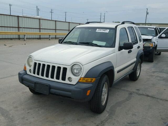 1J4GK48K96W159489 - 2006 JEEP LIBERTY SP WHITE photo 2