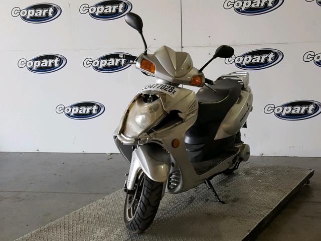 3CG3S5C4493100110 - 2009 ARNES SCOOTER GRAY photo 2